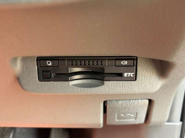 ETC�Ȃ獂�����H���X�C�X�C�ƒʉ�!�N���}�͗��������m���X�g�b�v�Œʉ߂��邱�Ƃ��ł��܂��B