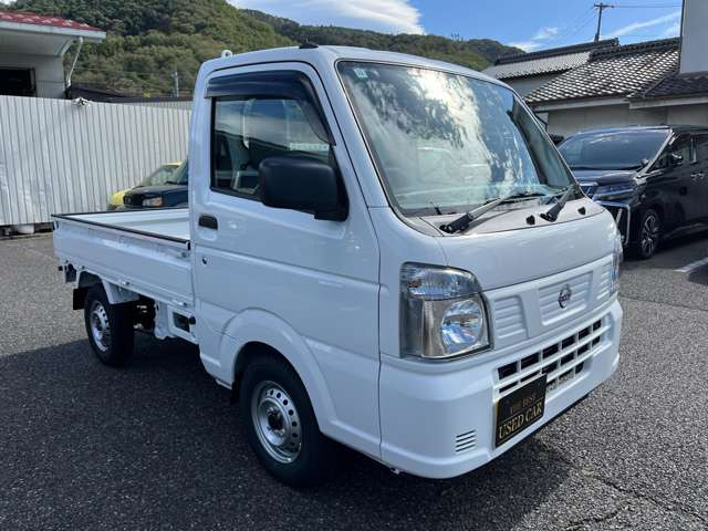 クリッパートラックDX 4WD