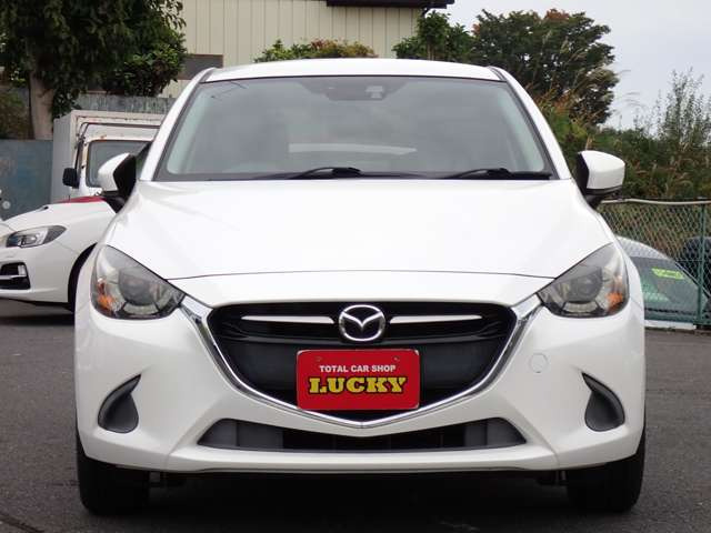 デミオ1.3 13S アーバン スタイリッシュ モード 4WD