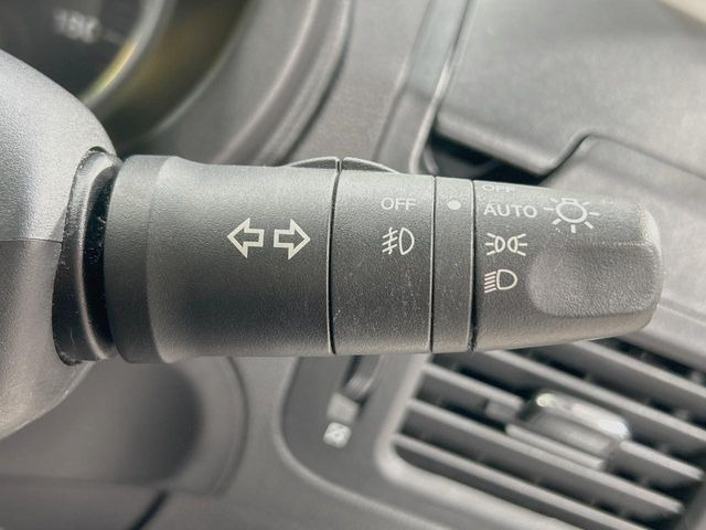 �y�I�[�g���C�g�z����̖��邳�ɉ����Ď����Ńw�b�h���C�g�̓_���E�������ł���@�\�ł�!���C�g�̕t���Y��E�����Y��Ȃǂ������Ȃ�A�J�̓���[���̑��s�����S!�g���l���ʉߎ����֗��ł��ˁ�