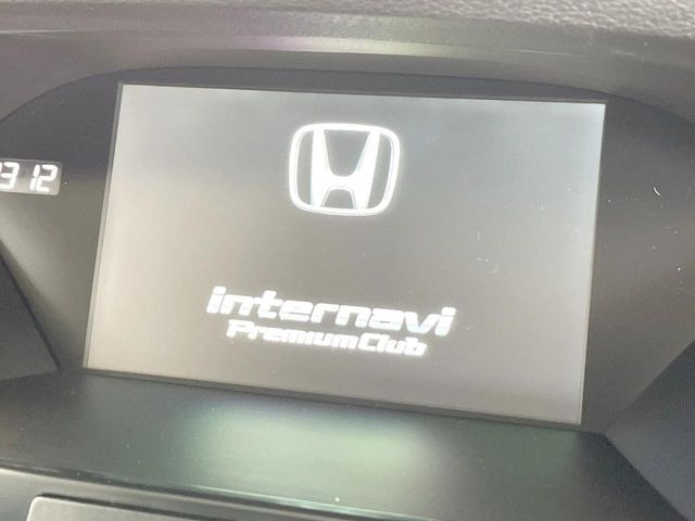 �y���[�J�[�����i�r�z�C���e���A�ɗn�����ރX�^�C���b�V���ȁu��p�݌v�v���[�J�[�i�r�𑕔��􎋔F���⑀�쐫�ȂǊ�{���\�ɂ��D��A���㎿�ȃJ�[���C�t�����y���݂��������܂��B