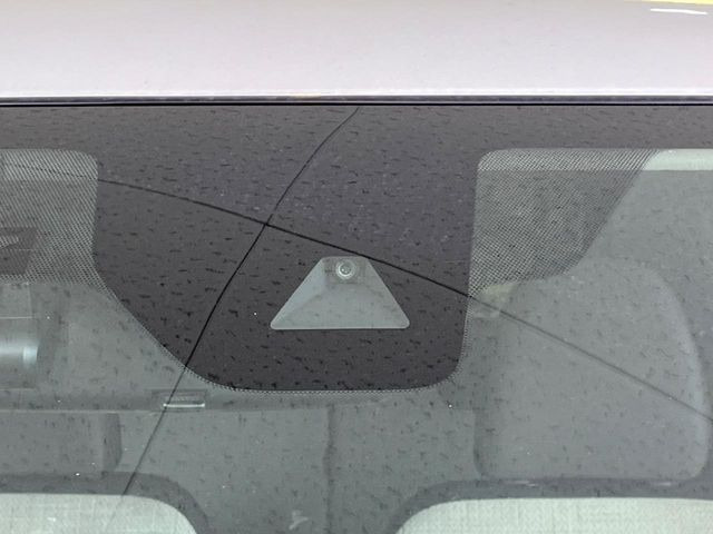 �y�O�He-Assist�z���s���ɑO���̎ԗ�����F�����A�Փ˂������Ȏ��͌x��ƃu���[�L�ŏՓˉ���Ɣ�Q�y�����A�V�X�g�B�����S�Ƀh���C�u�����y���݂��������܂��B