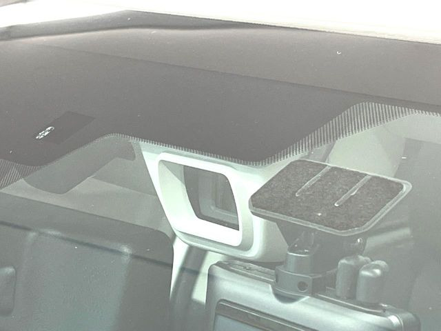 �y�A�C�T�C�g�Z�C�t�e�B�v���X�z�u���A�r�[�N���f�B�e�B�N�V�����v�u�n�C�r�[���A�V�X�g�v�u�t�����g/�T�C�h�r���[���j�^�[�v�ɂ�莀�p�����炵�A�����S�ȃh���C�u���x�����Ă������S��1��ł���