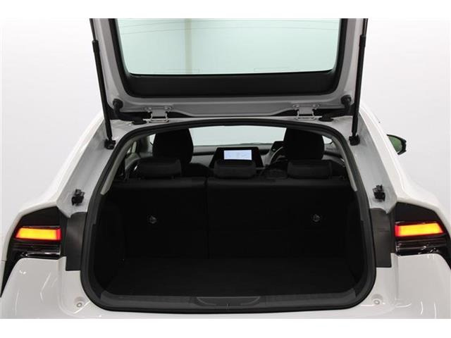 ���Ǝҗl�ւ̔̔��͂��f�肳���Ă��������܂��B �Ԍ������ԗ��̏ꍇ�́A�Ԍ����擾�������x�������z�ŕ\�����Ă���܂��B