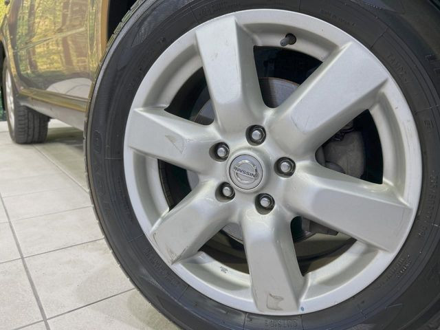 �y����17�C���`�A���~�z�C�[���z�O�ςɃ}�b�`���������A���~�z�C�[���𑕒����Ă���܂��B�e��ЊO�A���~�z�C�[����A�X�^�b�h���X�^�C�����戵�����Ă���܂��B���񂲑��k����������