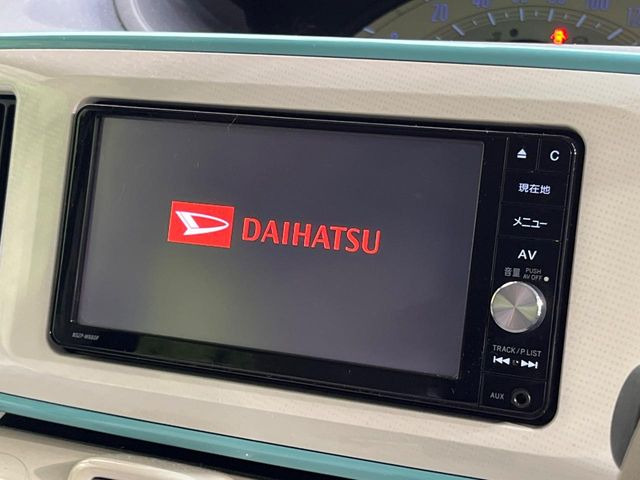 �y�����i�r�z�l�C�̏����i�r�𑕔����Ă���܂��B�i�r�̎g���₷���͂������A�I�[�f�B�I�@�\���[��!�L�����v�◷�s�͂������A�ʋ΂┃�����ȂǕ��i�̃h���C�u���y�����Ȃ�͂���