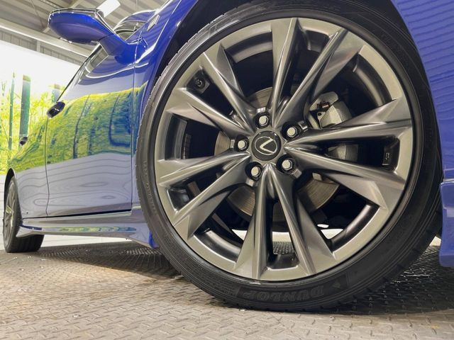 �y�O���[�h��p����19�C���`�A���~�z�C�[���z�f�U�C�����̍��������A���~�z�C�[���𑕒����Ă���܂��B�e��ЊO�A���~�z�C�[����A�X�^�b�h���X�^�C�����戵�����Ă���܂��B���񂲑��k����������