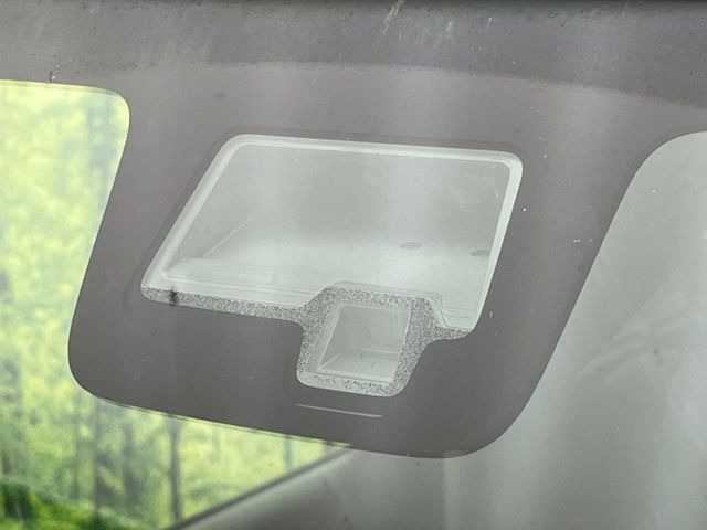 �y�X�Y�L �Z�[�t�e�B�T�|�[�g�z���s���ɑO���̎ԗ�����F�����A�Փ˂������Ȏ��͌x��ƃu���[�L�ŏՓˉ���Ɣ�Q�y�����A�V�X�g�B�����S�Ƀh���C�u�����y���݂��������܂��B