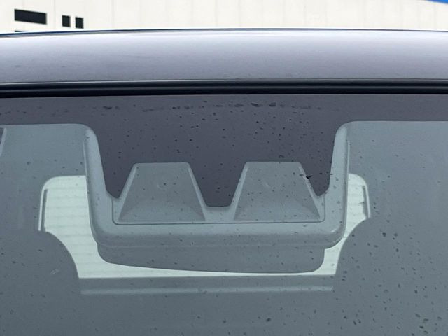 �y�X�}�[�g�A�V�X�g�z���s���ɑO���̎ԗ�����F�����A�Փ˂������Ȏ��͌x��ƃu���[�L�ŏՓˉ���Ɣ�Q�y�����A�V�X�g�B�����S�Ƀh���C�u�����y���݂��������܂��B