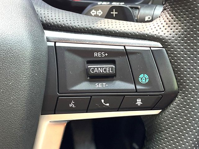 【マイパイロット】高速道路での長距離走行が楽に!!渋滞時と巡回走行のシーンで、アクセル・ブレーキ・ステアリングを自動で制御し、長距離運転の負担を軽減してくれます♪