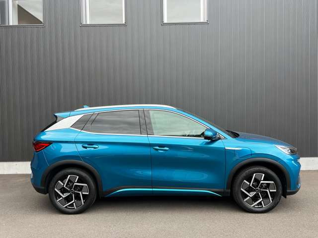 ATTO 3ベースモデル