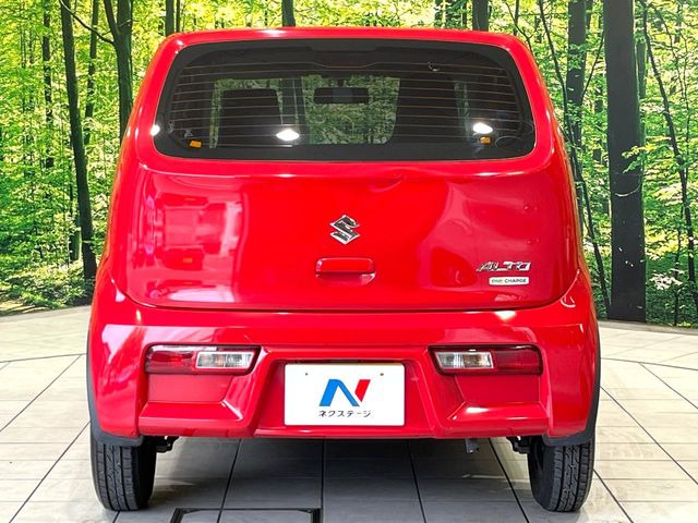 安心の最長10年・走行無制限保証(有償)をご用意。保証内容も充実はもちろん、無料点検&オイル交換や、年中無休の全国・24時間ロードサービスも付帯されておりますのでご安心下さい。