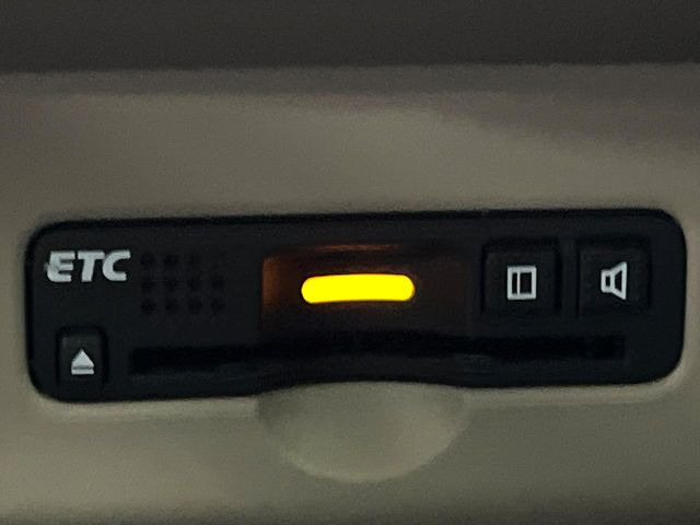 【ETC】高速道路の料金所をストレスなく通過!話題のスポットやサービスエリアに多い「スマートIC」利用時は必須のアイテムです。当店でセットアップを実施、ご納車当日からすぐにご利用いただけます!