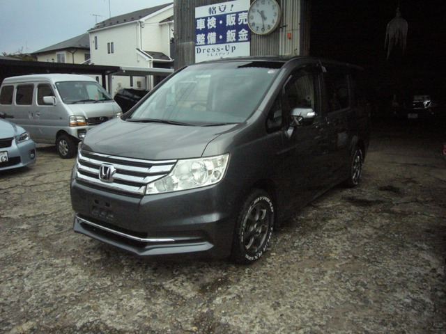 ステップワゴン2.0 G コンフォート セレクション