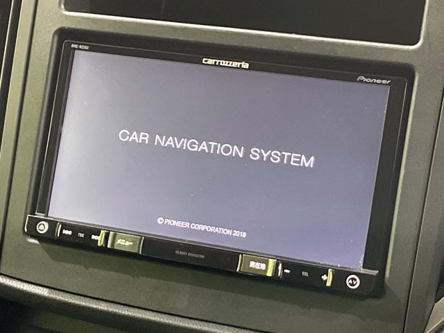 【ナビゲーション】目的地までしっかり案内してくれる使いやすいナビ。Bluetooth接続すればお持ちのスマホやMP3プレイヤーの音楽を再生可能!毎日の運転がさらに楽しくなります!!