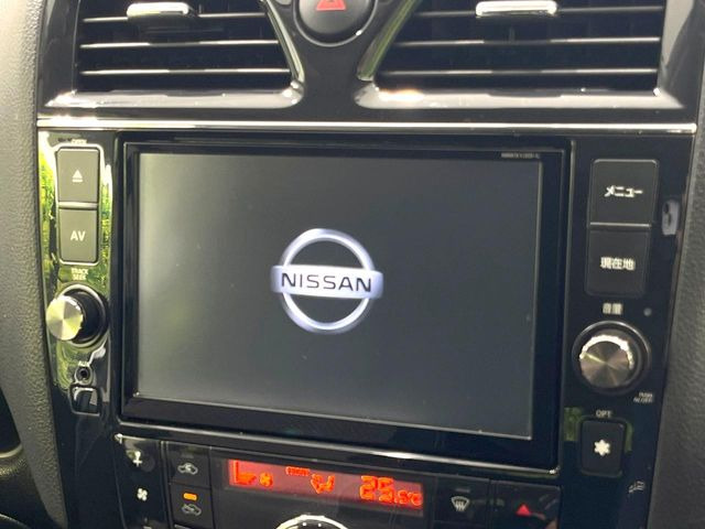 �y����8�C���`�i�r�z�l�C�̏����i�r�𑕔��B�I�[�f�B�I�@�\���[�����Ă���ABluetooth�ڑ�����΂������̃X�}�z��MP3�v���C���[�̉��y���Đ��\!�����̉^�]������Ɋy�����Ȃ�܂�!!