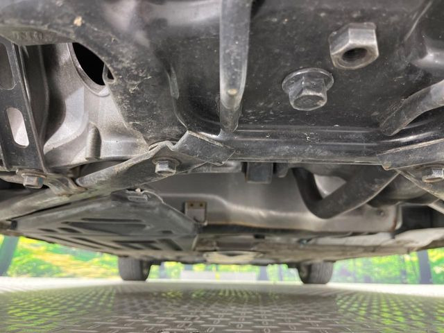 下回りがきれいなうちに、防錆加工の施工がオススメ。降雪地域はもちろん、沿岸部にお住いの方や、趣味でマリン・ウィンタースポーツをされる方にご好評いただいております。