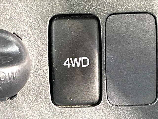 4WD�̂��Ԃł��̂ŁA�ᓹ�ł����S�ł���~��n�n��ɂ��Z�܂��̕��ȊO�ɂ��A�E�B���^�[�X�|�[�c����̕���~��n��֋A�Ȃ����@�������ɂ���������!