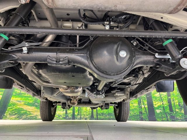 下回りがきれいなうちに、防錆加工の施工がオススメ。降雪地域はもちろん、沿岸部にお住いの方や、趣味でマリン・ウィンタースポーツをされる方にご好評いただいております。