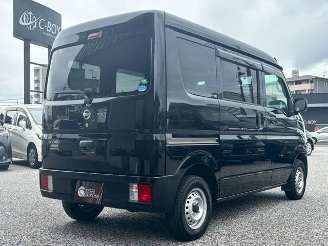 �X���[�N���X����X�͑��݌�200��ȏ�W��!���q�l�̂��C�ɓ����1�䂪�����ƌ�����܂�!�y�����ԁA���ʎԁA�L�����s���O�J�[�ɕ����ԗ��܂œX���ɖ����݌ɂ����T���ł��܂��􂨋C�y�ɂ����X��������!