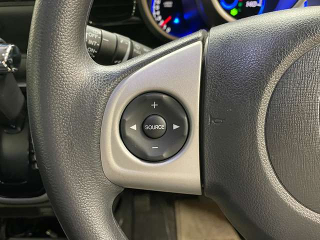 運転席周りに大きな傷、汚れ、へたりなどなく良質な状態です!