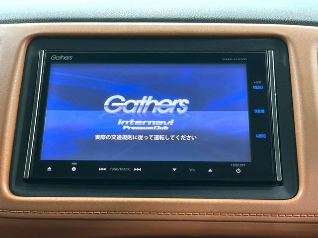 �y�����i�r�z�l�C�̏����i�r�𑕔����Ă���܂��B�i�r�̎g���₷���͂������A�I�[�f�B�I�@�\���[��!�L�����v�◷�s�͂������A�ʋ΂┃�����ȂǕ��i�̃h���C�u���y�����Ȃ�͂���