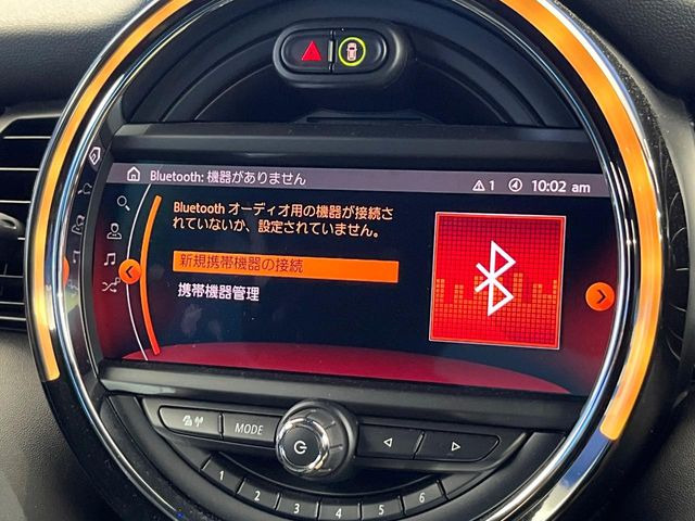 ��Bluetooth:���莝���̃X�}�[�g�t�H���ȂǂƐڑ����A�n���Y�t���[�ʘb��Տꊴ����~���[�W�b�N�Đ������y���݂��������܂��B�����ڑ��ł��̂Ŕς킵��������܂����