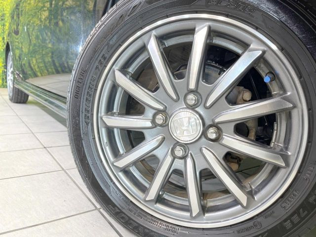 �y����14�C���`�A���~�z�C�[���z�O�ςɃ}�b�`���������A���~�z�C�[���𑕒����Ă���܂��B�e��ЊO�A���~�z�C�[����A�X�^�b�h���X�^�C�����戵�����Ă���܂��B���񂲑��k����������