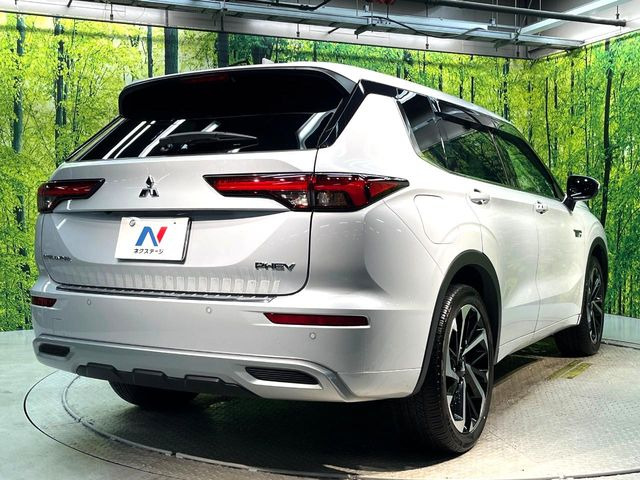 ☆全国のネクステージからお取り寄せが可能※!遠方の店舗に展示してあるクルマが気になる場合も、最寄りの店舗でご覧いただくことが可能です!是非私たちに要望をお聞かせください!※別途費用