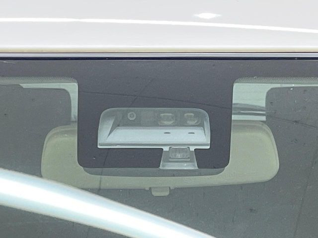 �y�X�Y�L �Z�[�t�e�B�T�|�[�g�z���s���ɑO���̎ԗ�����F�����A�Փ˂������Ȏ��͌x��ƃu���[�L�ŏՓˉ���Ɣ�Q�y�����A�V�X�g�B�����S�Ƀh���C�u�����y���݂��������܂��B