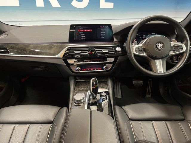 輸入車グループ総在庫数約2,000台!全国の系列店からメーカー・車種問わずご紹介出来るので、あなたにピッタリのお車が見つかるはずです♪まずはお問い合わせ下さい☆