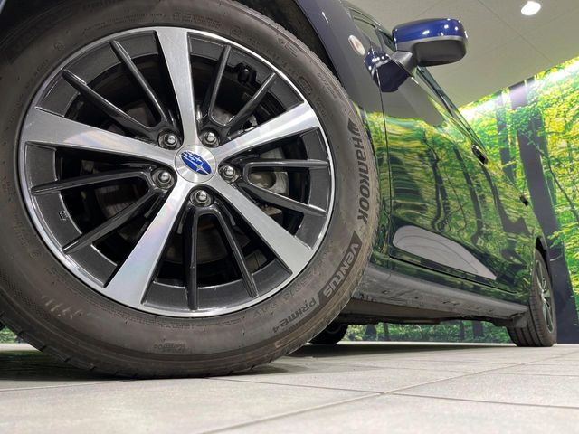 【純正16インチアルミホイール】外観にマッチした純正アルミホイールを装着しております。各種社外アルミホイールや、スタッドレスタイヤも取扱いしております。是非ご相談ください♪
