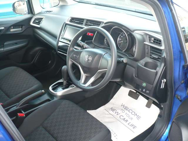 フィット1.3 13G Fパッケージ