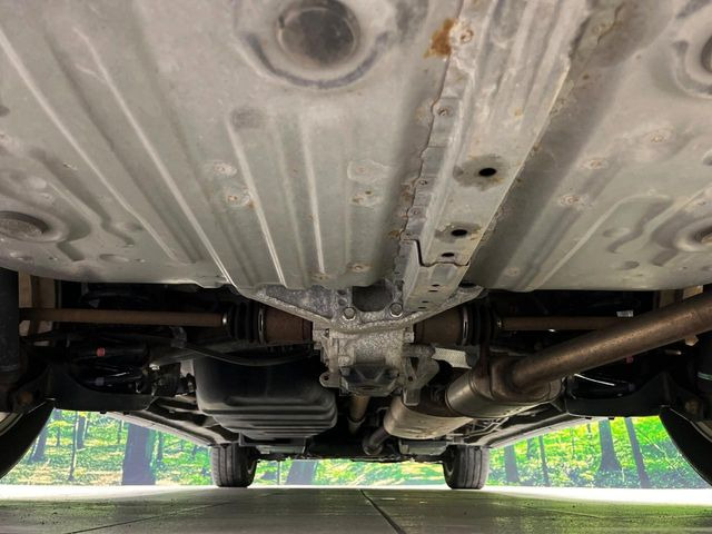 下回りがきれいなうちに、防錆加工の施工がオススメ。降雪地域はもちろん、沿岸部にお住いの方や、趣味でマリン・ウィンタースポーツをされる方にご好評いただいております。