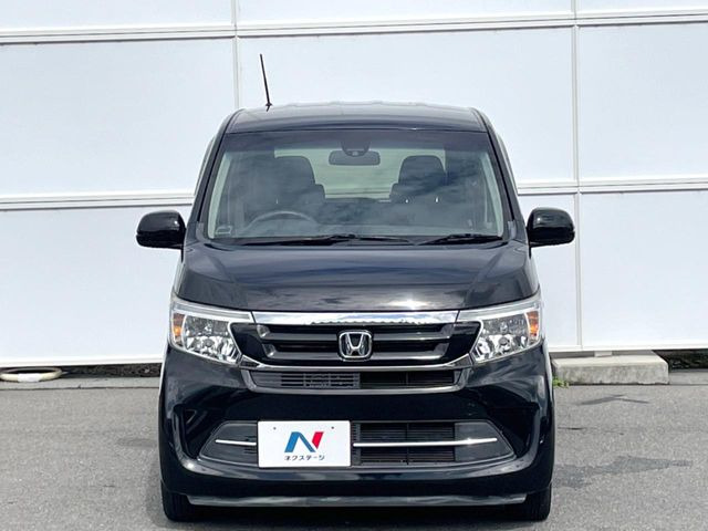 弊社では、全車『修復歴なし』のお車のみ取り扱っております。専任バイヤーによる厳選した仕入れの後、入庫後の車両チェックを行い、ネクステージが認定した高品質な中古車をご提供しております。