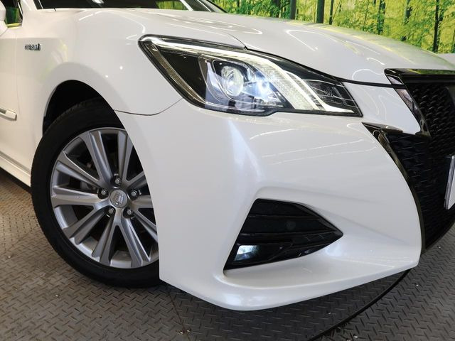 �yLED�w�b�h���C�g�z���V����ԑ��s�����ǍD�Ȏ��E���m�ۂ����S���ĉ^�]�ł��鍂�P�xLED�w�b�h���C�g�𑕔�!�_�����x�������A����d�͂��}�����Ă��܂��B