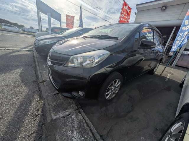 ヴィッツ1.3 F 4WD