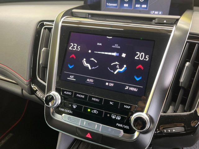 【シートヒーター/シートベンチレーション】運転席、助手席共に調節が可能なシートヒーター/シートエアコンを装備。季節を問わず快適にご使用いただけます。