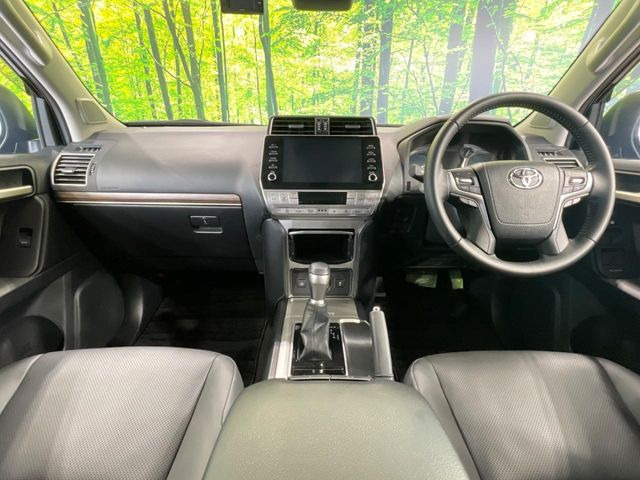 グループ総在庫数約30,000台!!全国の系列店からメーカー・車種問わずご紹介出来るので、あなたにピッタリのお車が見つかるはずです♪まずはお問い合わせ下さい☆