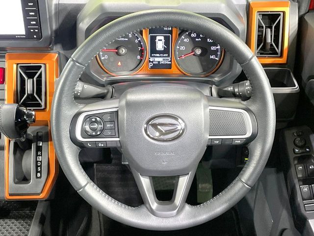 �y�����v�����X�e�A�����O�z�㎿�Ȋv���g�p���邱�ƂŁA��ɂ����������݂ƂĂ��^�]���₷���n���h���ł���