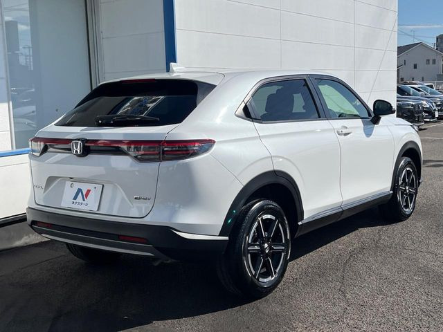 ☆全国のネクステージからお取り寄せが可能※!遠方の店舗に展示してあるクルマが気になる場合も、最寄りの店舗でご覧いただくことが可能です!是非私たちに要望をお聞かせください!※別途費用