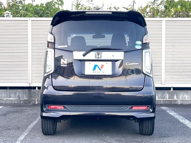 安心の最長10年・走行無制限保証(有償)をご用意。保証内容も充実はもちろん、無料点検&オイル交換や、年中無休の全国・24時間ロードサービスも付帯されておりますのでご安心下さい。