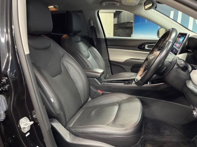 ●レザーシート:高級感漂うブラックレザーシートは、使用感も少なく良好なコンディションを保っております!その他、気になる箇所がございましたらお気軽にお問合せ下さい!