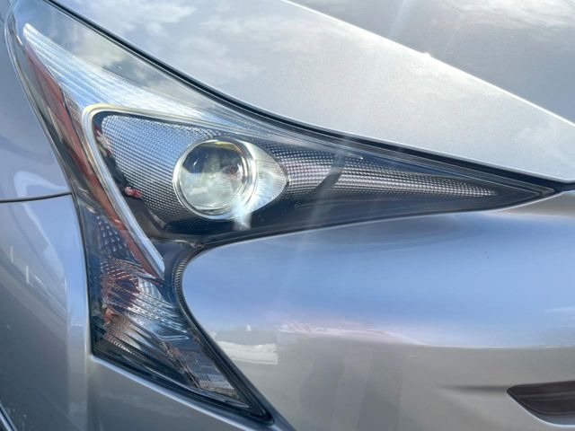 �yLED�w�b�h���C�g�z���V����ԑ��s�����ǍD�Ȏ��E���m�ۂ����S���ĉ^�]�ł��鍂�P�xLED�w�b�h���C�g�𑕔�!�_�����x�������A����d�͂��}�����Ă��܂��B