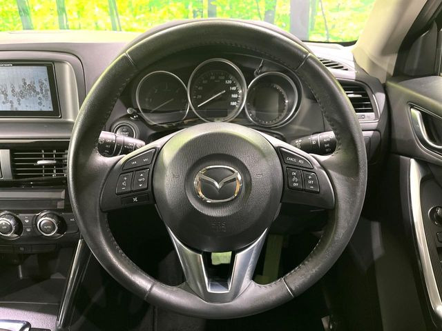 �y�����v�����X�e�A�����O�z�㎿�Ȋv���g�p���邱�ƂŁA��ɂ����������݂ƂĂ��^�]���₷���n���h���ł���