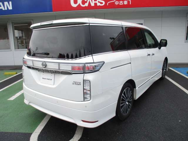 エルグランド2.5 250ハイウェイスターS 4WD