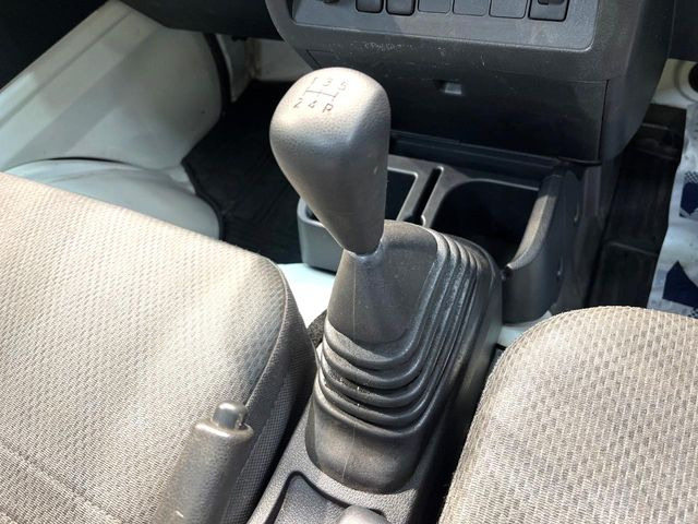 �������x�̃K���X�疌�ŝ����͂������A�㎿�ȃc���E����������B���O����_���J�����؂Ȉ��Ԃ�ی삵�A�F�����E�򉻂�h�~�B�u�e�X�v���b�V���R�[�g�v�A�u�e�v���~�b�T�R�[�g�v���炨�I�т��������܂��B