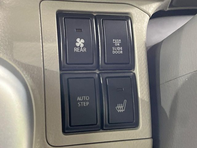 �y�V�[�g�q�[�^�[�z�������ɏd�󂷂�V�[�g�q�[�^�[!�G�A�R����葁�����܂��Ă����̂Ŋ�����̐l�����S�ł��ˁ�G�A�R���̉����͊������邩����A�Ƃ������ɂ����������߂ł��B