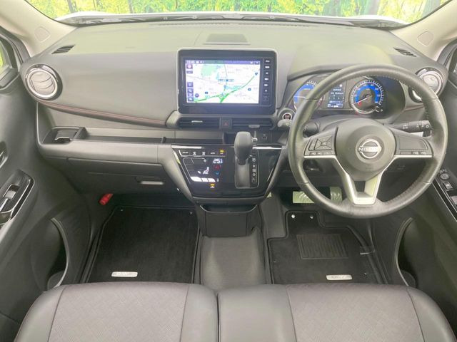 グループ総在庫数約30,000台!!全国の系列店からメーカー・車種問わずご紹介出来るので、あなたにピッタリのお車が見つかるはずです♪まずはお問い合わせ下さい☆