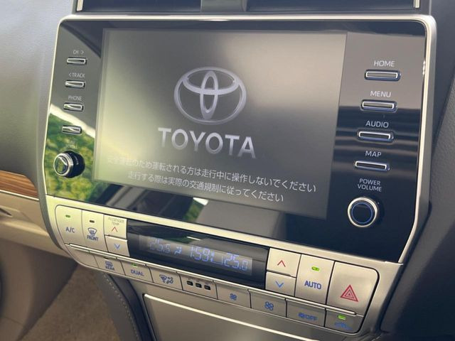 【9インチ ディスプレイオーディオ】大画面ディスプレイへお持ちのスマートフォンと連携して、ナビやbluetoothでの音楽再生が可能です♪デザインはもちろん操作性も良好!別途ナビ機能の取付可能です♪